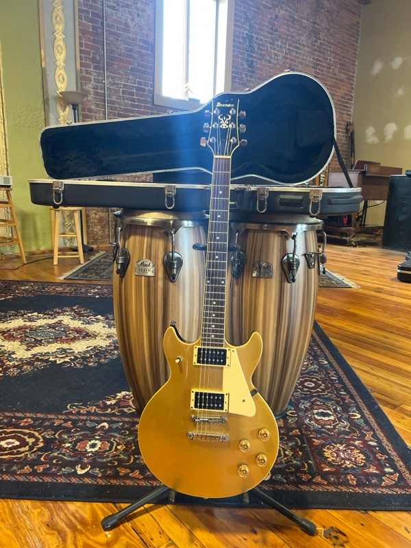 Ibanez AR200 Goldtop 2005